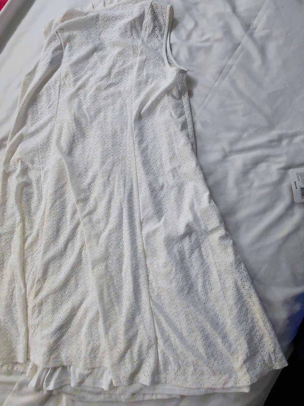 White Eyelet Sleeveless Dress with Ruffled Collar - Picture 5 of 8